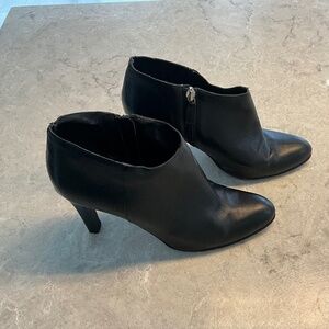 MIchael Kors leather boots